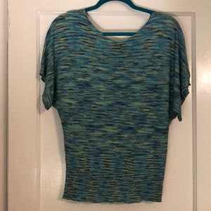 NEW DIRECTIONS SWEATER sz med